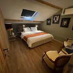 Hotel Demelenne 3*