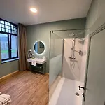 Demelenne Hotel Hotton