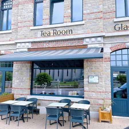 Demelenne Отель