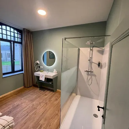 Demelenne Отель Отон